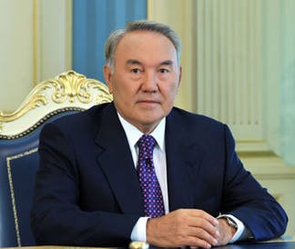 Нурсолтан Назарбаев китте