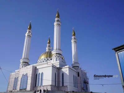 Радий Хәбиров «Әр-Рәхим» мәсетендә төҙөлөш эштәре барышы хаҡында һөйләне