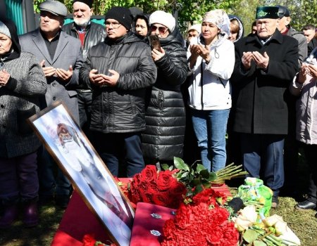 Дүртөйлө районында Фидан Ғафаровты һуңғы юлға оҙаттылар