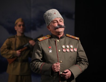 Сибайҙа Советтар Союзы Геройы Таһир Күсимов тураһында спектакль сәхнәләштерелде