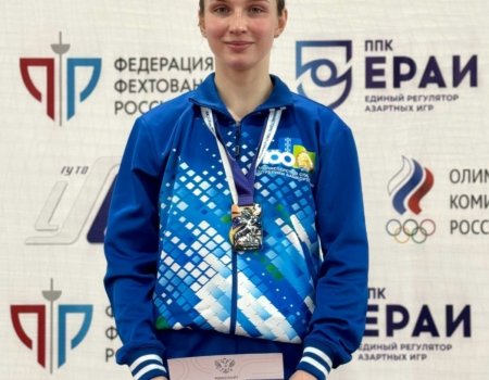 Яҡташыбыҙ Полина Хәйертдинова фехтование буйынса Рәсәй беренселегендә еңеүсе булды