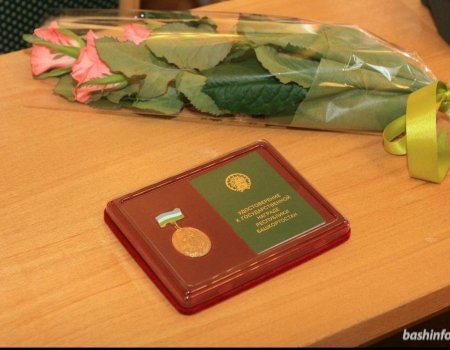 Республикала күп балалы 50 ҡатын-ҡыҙ «Әсәлек даны» миҙалына лайыҡ булды