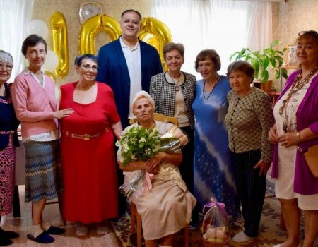Яҡташыбыҙ 100 йәшлек юбилейын билдәләне