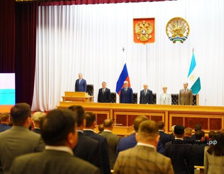 Радий Хәбиров республика парламентарийҙарына МХО-ға ярҙамы өсөн рәхмәт белдерҙе