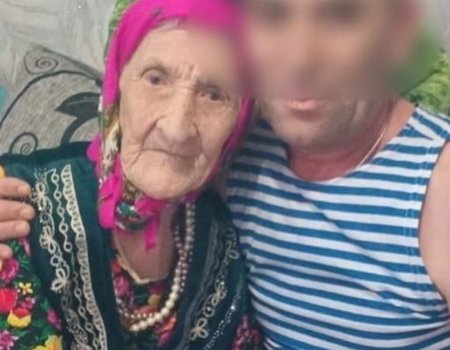 Башҡортостандан ағалы-ҡустылы бер туған МХО биләмәһенән 94 йәшлек әсәһен күрергә ҡайтҡан