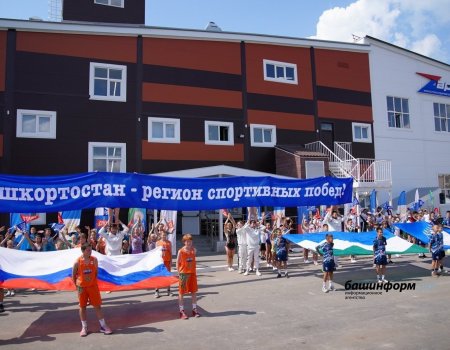 Благовещенда бассейн менән «Zаряд» физкультура-һауыҡтырыу комплексы асылды