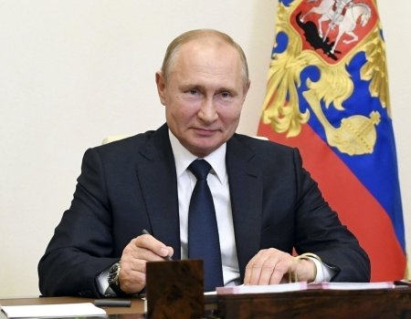 Владимир Путин Башҡортостан профессорына маҡтаулы исем бирҙе