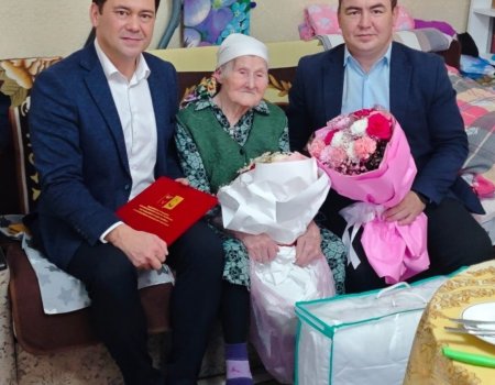 Үрге Тәтешле ауылынан Миңлесания инәйгә 100 йәш тулды