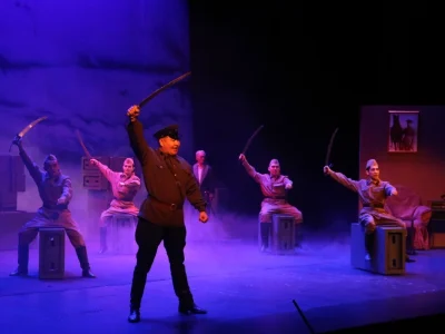 Өфөлә Советтар Союзы Геройы Таһир Күсимов тураһында спектаклдең премьераһы булды