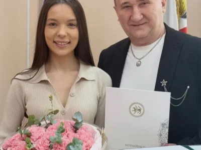 Ринат Рәхмәтуллин һөйгән йәре менән мөнәсәбәттәрен рәсмиләштергән