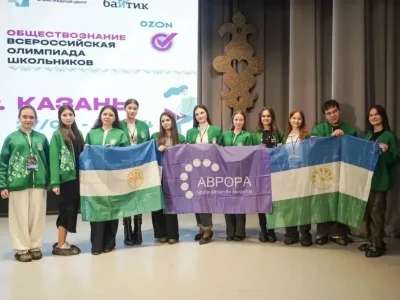 Башҡортостан Башлығы олимпиадаларҙа уҡыусыларҙың яңы уңыштары хаҡында һөйләне