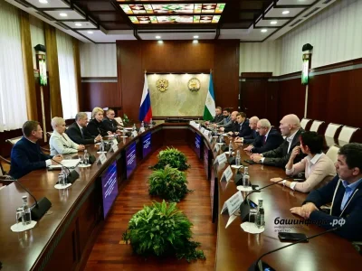 Өфөгә «Милләт йәшлеге» премияһын тапшырыу тантанаһының абруйлы ҡунаҡтары килде