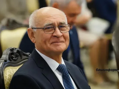 «Башинформ» агентлығының әҙәби мөхәррире Алик Шакиров - «Ғорурланыу өсөн сәбәп бар» проекты геройы