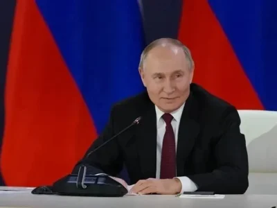 Владимир Путин яҡташтарыбыҙҙы бүләкләү тураһында указға ҡул ҡуйҙы